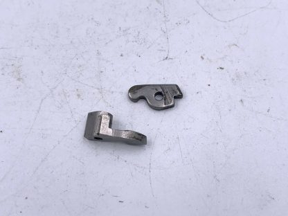 Ruger Super Redhawk 44mag Revolver, Front latch and cylinder latch - Image 2