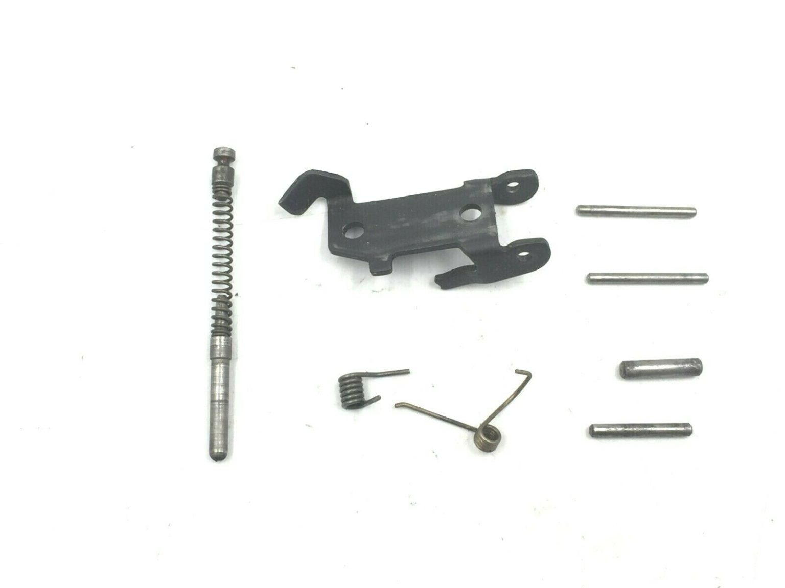 Ruger P89 9mm Pistol Parts Ejector, Trigger Plunger, Spring, Retainer