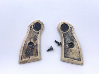 CDM CDM 22short Revolver, Grips and screws