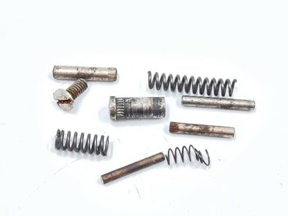 Harrington and Richardson 923 22lr revolver parts, lever, pins, springs, & screw - Image 3