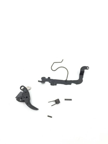 H&K VP40 40S&W, pistol parts, trigger, bar, pins, and springs - Image 4