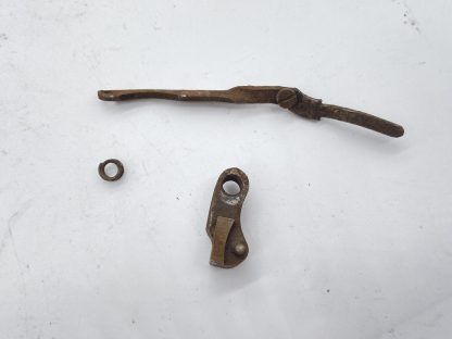 Hopkins & Allen Diadem Smokeless Steel 12-ga Shotgun Parts, locking bolt and link - Image 2