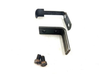 Mossberg 195, 12ga Shotgun Part: angle bar and magazine latch