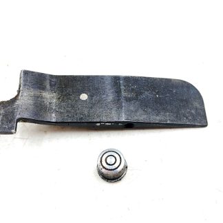 Ithaca Model 900, 12 Gauge Shotgun parts: Carrier latch and button