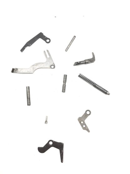 Smith and Wesson 4053 .40S&W, Pistol Parts, Levers, Springs - Image 4