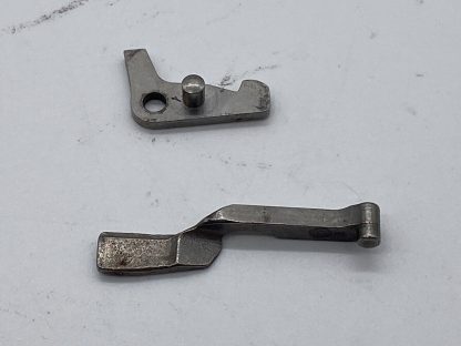 Ruger New Model Blackhawk 357 mag revolver parts cylinder latch & transfer bar