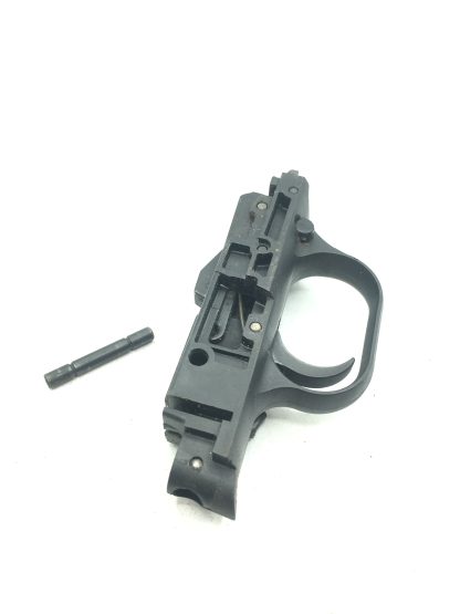 Mossberg / Maverick 88, 12ga Shotgun Part: Trigger housing with pin - Image 6