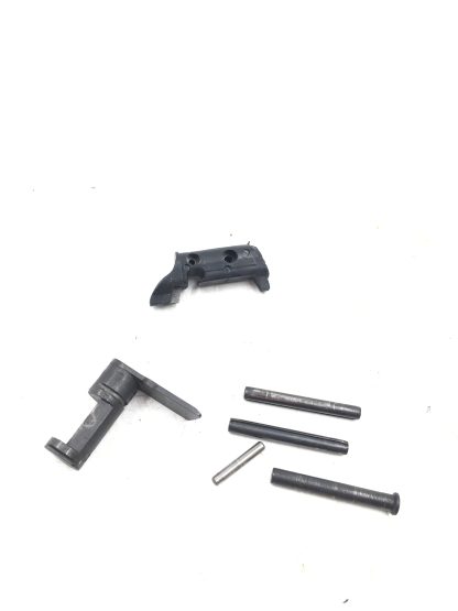 Smith and Wesson M&P40 40 Smith and Wesson, Disassembly Lever, Magazine Catch