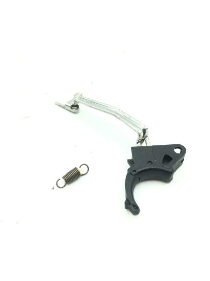 Smith and Wesson M&P357C 357sig., pistol parts, trigger and spring - Image 5