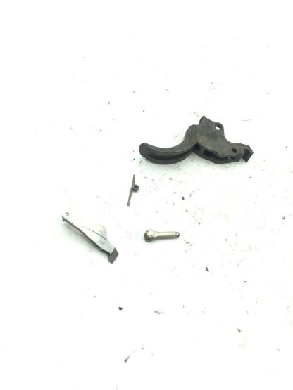 Smith & Wesson 637-1 Airweight .38Spl, Revolver Parts, Trigger, Lever, Pin - Image 5