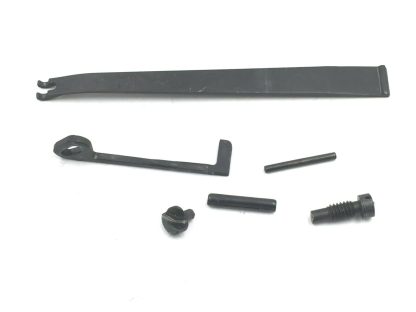 Smith & Wesson 10-8 38SPL Revolver Parts: Mainspring, Hammer Lever, Frame Lug - Image 3
