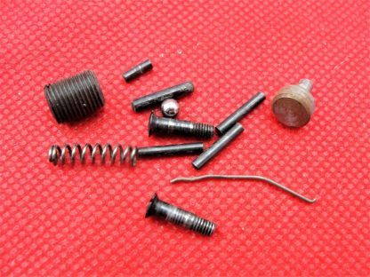 BURGO NR103 22 short parts: Pins. Springs, Screws