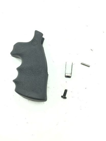 Smith & Wesson 627-5 .357Mag, Revolver Parts, Grip, Screw - Image 3