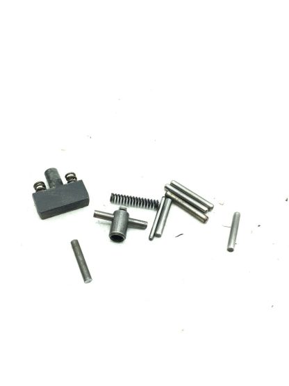 Davis P-380 .380ACP, Pistol parts, Levers, Pins