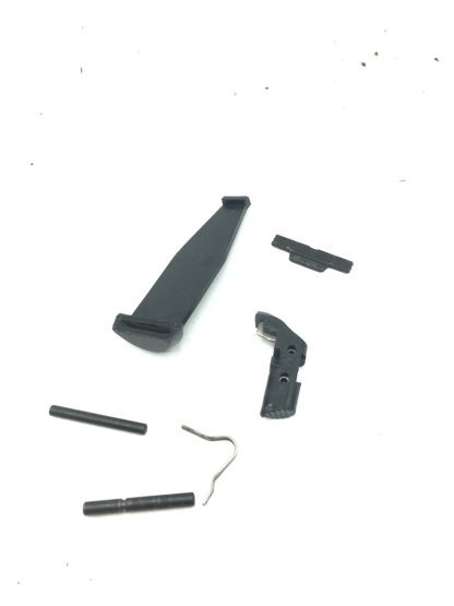 Smith & Wesson SW40VE .40S&W, Pistol Parts, Magazine Catch, Pins, Lever - Image 3