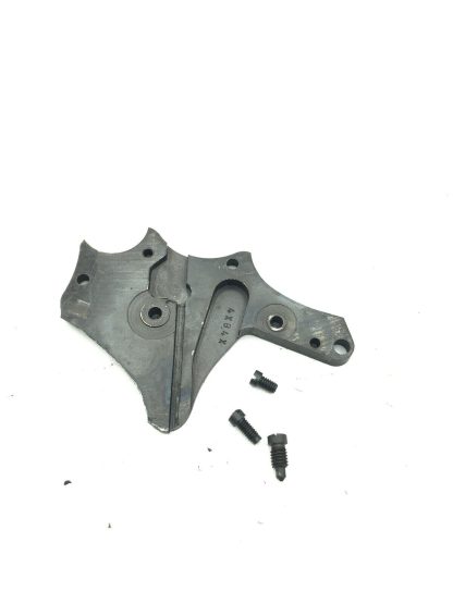 Smith & Wesson 19-6 .357Mag, Revolver Parts, Side Plate, Screws - Image 2