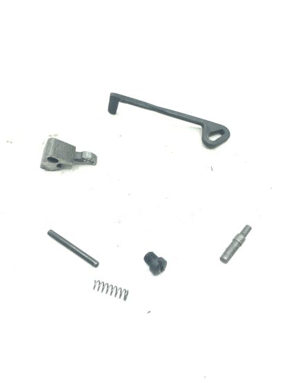 Smith & Wesson 19 .357 Magnum, Revolver Parts, Cylinder Stop, Pin, Spring, Bar - Image 5