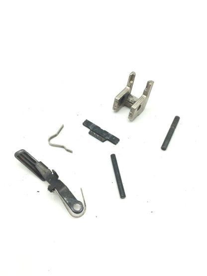Smith & Wesson SW357V .357Sig, Pistol Parts, Pins, Springs, Slide stop, Insert - Image 2