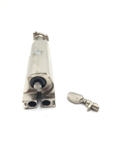 Browning A-500 12gauge, shotgun parts, bolt and handle - Image 4