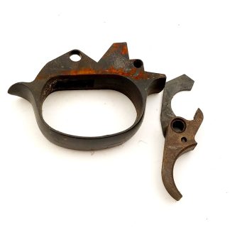 New England Pardner, 410ga Shotgun Part. Trigger Guard (plastic) w/ Trigger, Extension