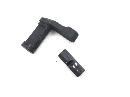 Walther P1 9mm, Pistol Parts: Barrel Latch, Reinforcement Lug - Image 4