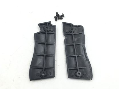 Star BKM 9mm, Pistol Parts: Grips with Screws - Image 3