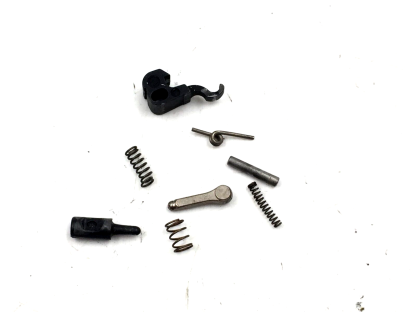 Smith & Wesson 642-1 .38Special, Revolver Parts: Cylinder Stop, Firing Pin, Lever, Pins, Springs - Image 3