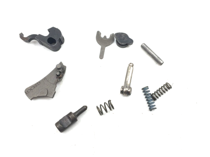 Smith & Wesson 442-2 .38Special, Revolver Parts: Cylinder Stop, Firing Pin, Pins, Levers, Spring - Image 3