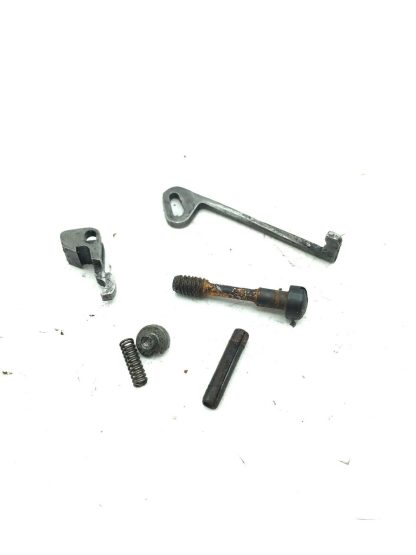 Smith & Wesson 686-3 .357Mag, Revolver Parts, Cylinder Stop, Bar, Screw - Image 2