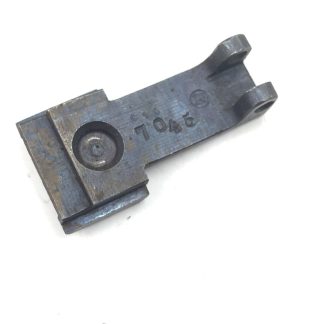 Deutsche Werke Ortgies .32ACP, Pistol Parts: Grip Latch