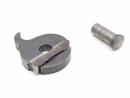 Smith & Wesson Model 5th, 38 S&W, Revolver Parts: Extractor Post w/Hammer Fly - Image 3