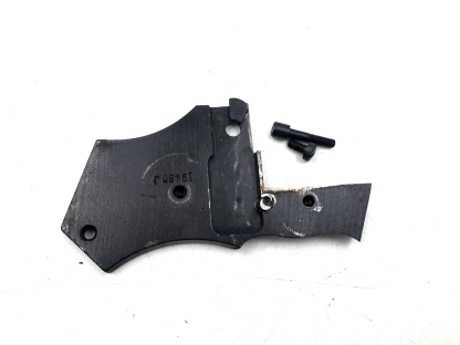 Colt Trooper MK III .357Magnum, Revolver Parts: Sideplate, Screws - Image 2