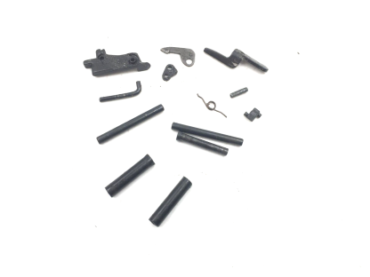 Taurus PT 24/7 PRO DS 9mm, Pistol Parts: Trigger Ramp, Levers, Pins, Springs - Image 3