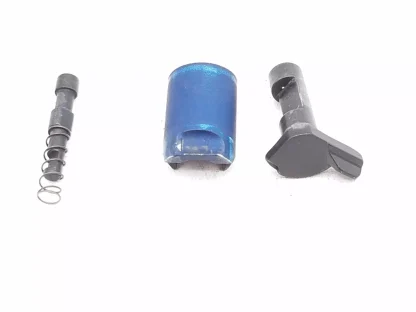 Beretta, 90 Two, 9MM, Pistol Parts: Disassembly latch parts - Image 4