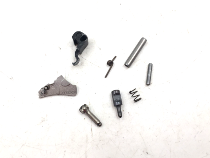 Smith & Wesson 437-2 Airweight .38 Special, Revolver Parts: Firing Pin, Cylinder Stop, Trigger Lever, Pins, Springs - Image 3