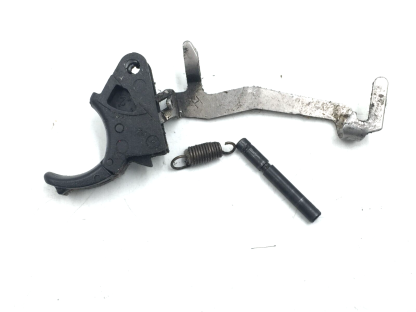 Smith & Wesson SD40VE .40S&W, Pistol Parts: Trigger, Pin, Spring - Image 3