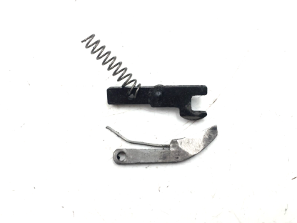 Harrington & Richardson 904 .22LR, Revolver Parts: Cylinder Stop, Lever - Image 3
