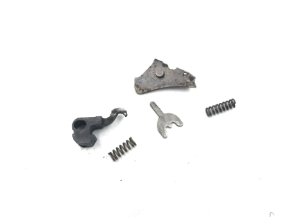Smith & Wesson 438 Airweight .38 Special, Revolver Parts: Cylinder Stop, Arm, Retainer, Springs