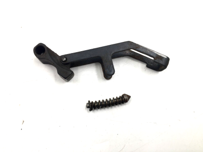 Stevens 107 B 16 Gauge, Shotgun Parts: Bolt and Rod - Image 4