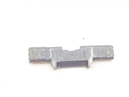 Taurus PTIII G2C 9mm, Pistol Parts: Disassembly latch - Image 4