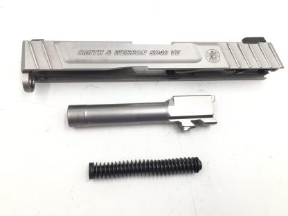 Smith & Wesson SD40VE .40S&W, Pistol Parts: Slide, Barrel, Recoil Guide - Image 4