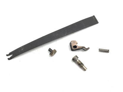 Smith & Wesson 19-5 .357 Magnum, Revolver Parts: Cylinder Stop, mainspring, Screw, Spring - Image 3