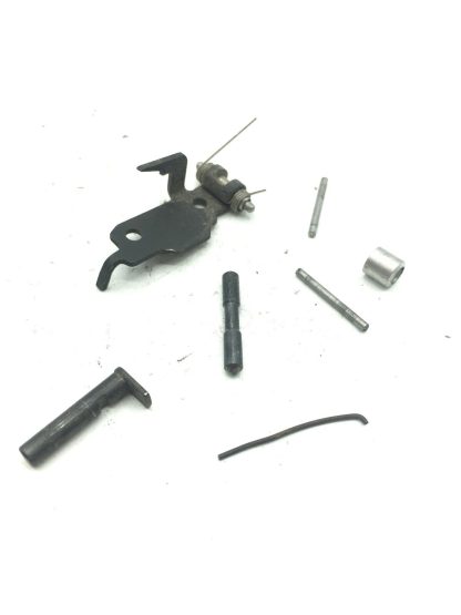 Ruger P95 9mm, Pistol parts, Ejector, Pins