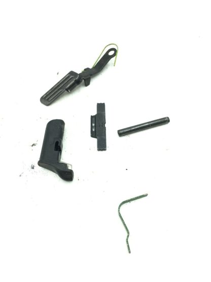Smith & Wesson SD40VE .40 S&W, Pistol Parts, Magazine Catch, Slide Stop, Levers - Image 3