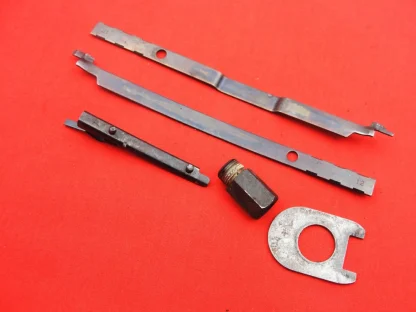 Remington 870 Express Magnum 12 gauge, shotgun parts: Stock Bearing Plate, Stud