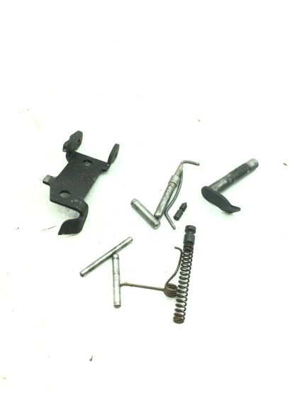 Ruger P85 MKII 9mm, Pistol parts, Ejector, Pins, Springs, Lever - Image 4