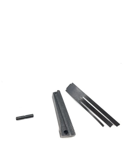 Smith and Wesson SW1911 45acp, pistol parts, mainspring housing, spring, pin - Image 6