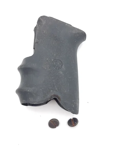 Ruger P85 9mm Pistol Parts: Grips & Screws - Image 5