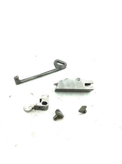 Smith & Wesson 686-3 .357Mag, Revolver Parts, Rebound Slide, Spring, Bar, Cylinder Stop