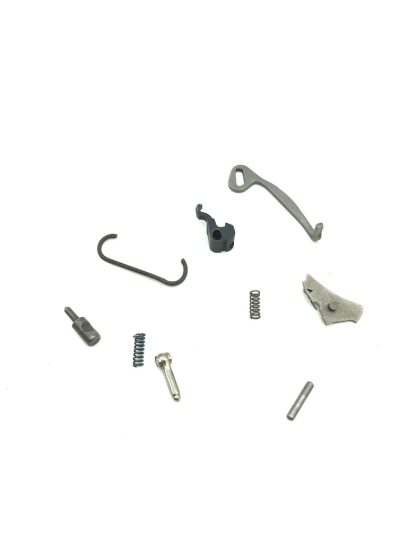 Smith and Wesson 438 .38Spl, Revolver Parts, Transfer Bar, Cylinder Stop, firing pin, lever, pins and springs - Image 3